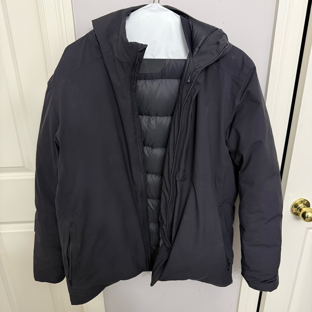 Lululemon Men's Black Down Puffer Jacket Size XL